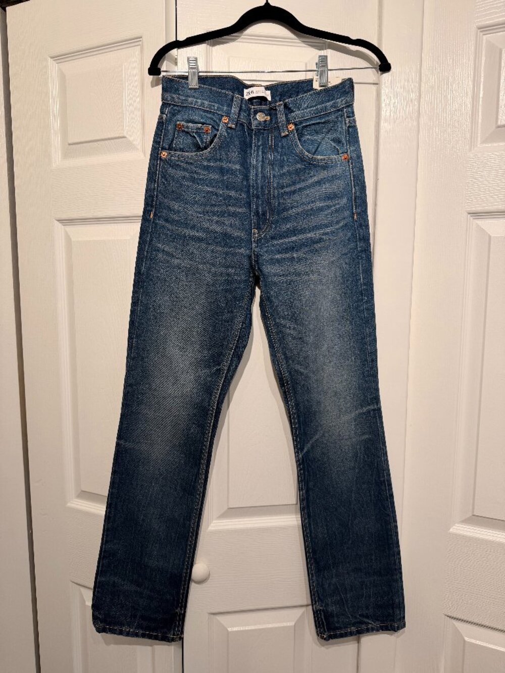 Zara Straight fit jeans